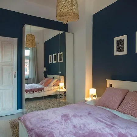 Citystay Dekerta Апартаменты Гданьск